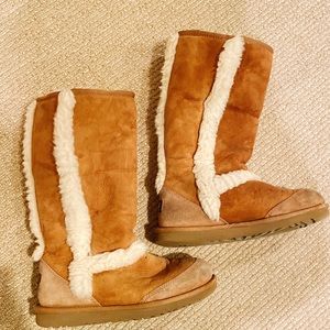 UGGS Women's Sundance II Revival Shearling Boots